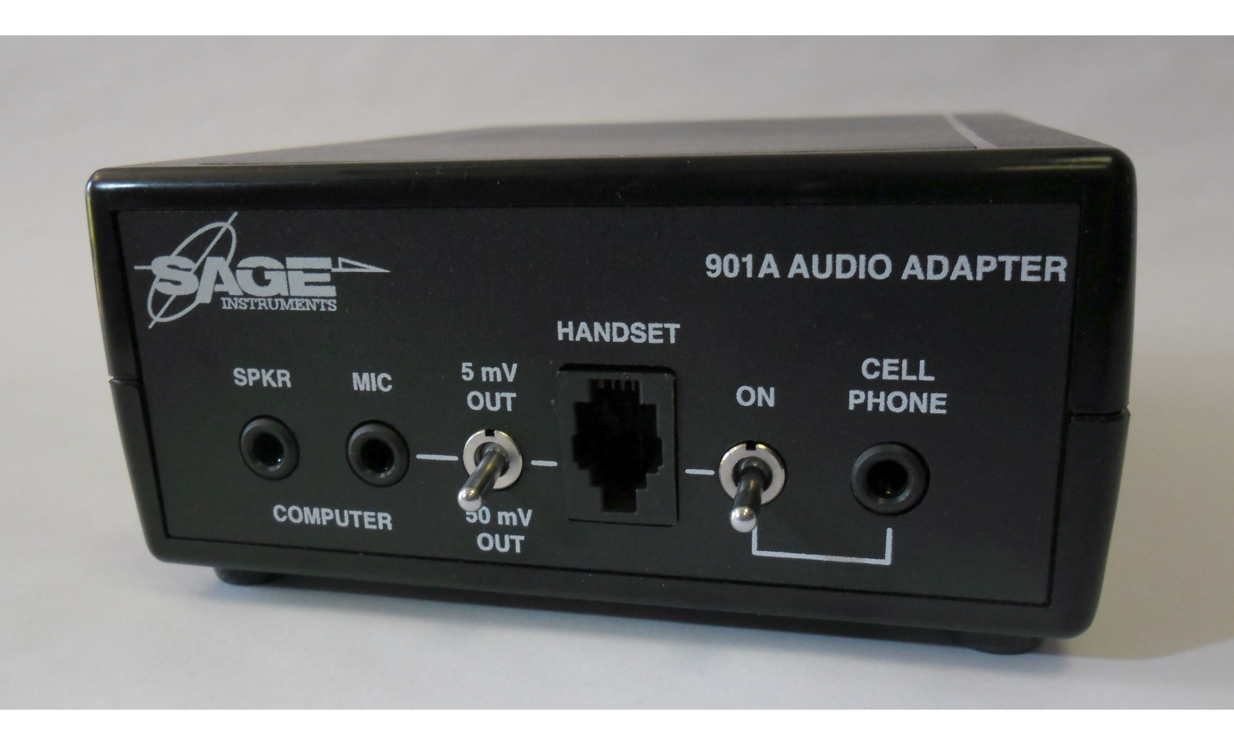 901A Audio Adapter, Front view